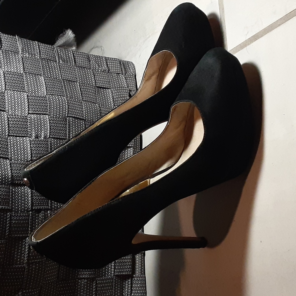 Michael Kors Suede Heels